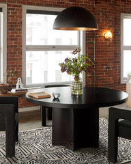 Freestyle Black & Ivory Flatwoven Rug by Keith Haring